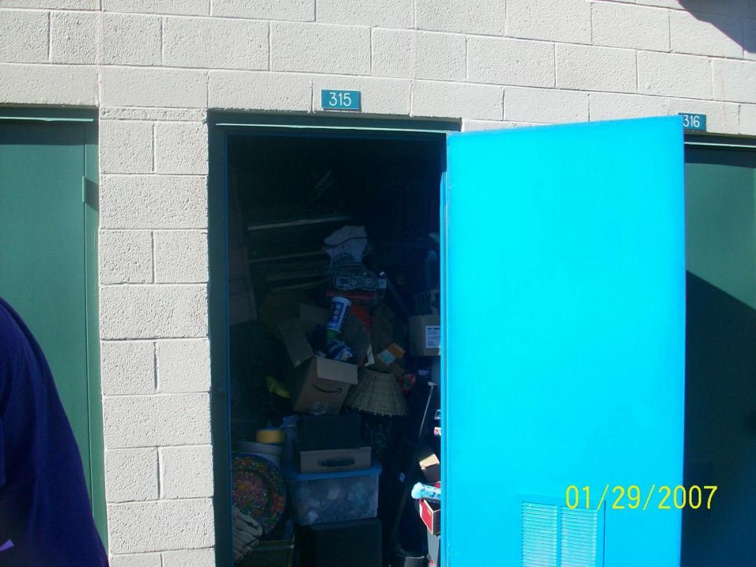 Storage Unit Auction in Scottsdale, AZ at Key Storage Scottsdale ends on 27th April, 2023 142 PM